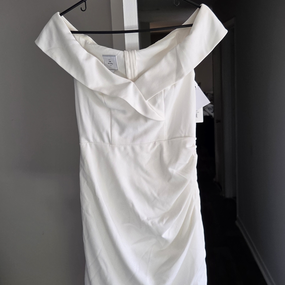 Off-Shoulder White Wedding Dress with Folded Neckline